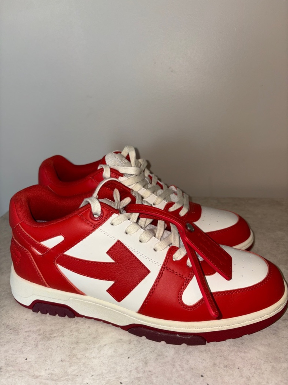OFF-WHITE (out of office) sneakers MENS 44 or 10.5/11
